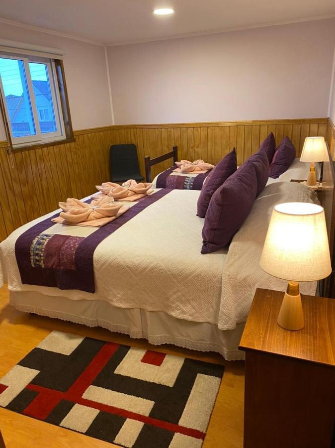 Hostal America En Puerto Natales Bagian luar foto