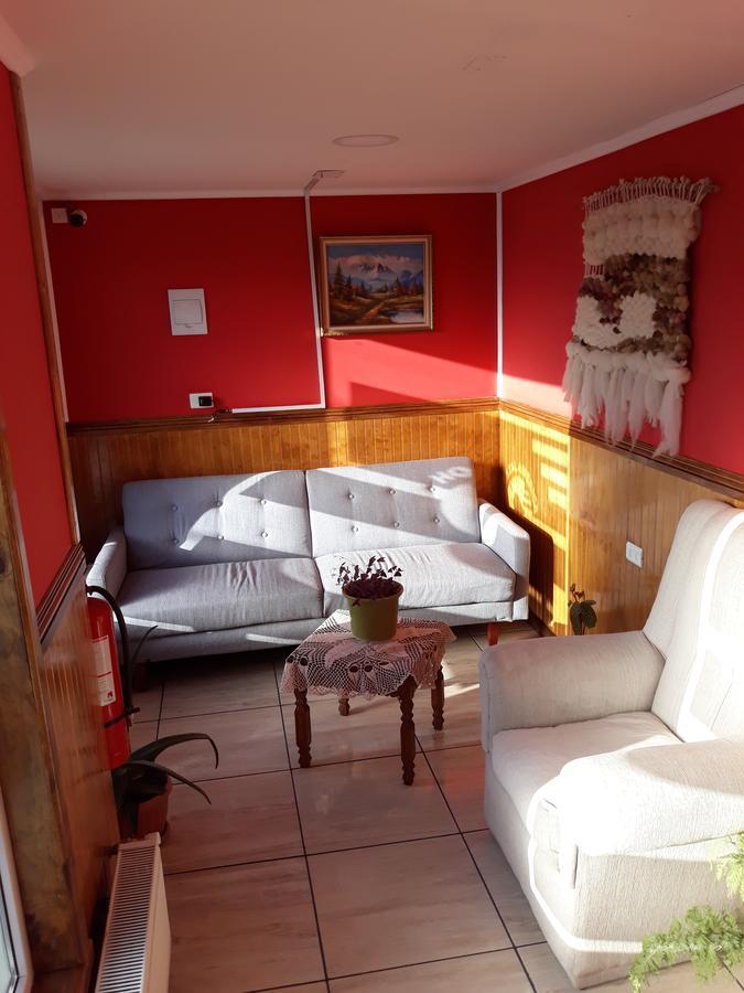 Hostal America En Puerto Natales Bagian luar foto